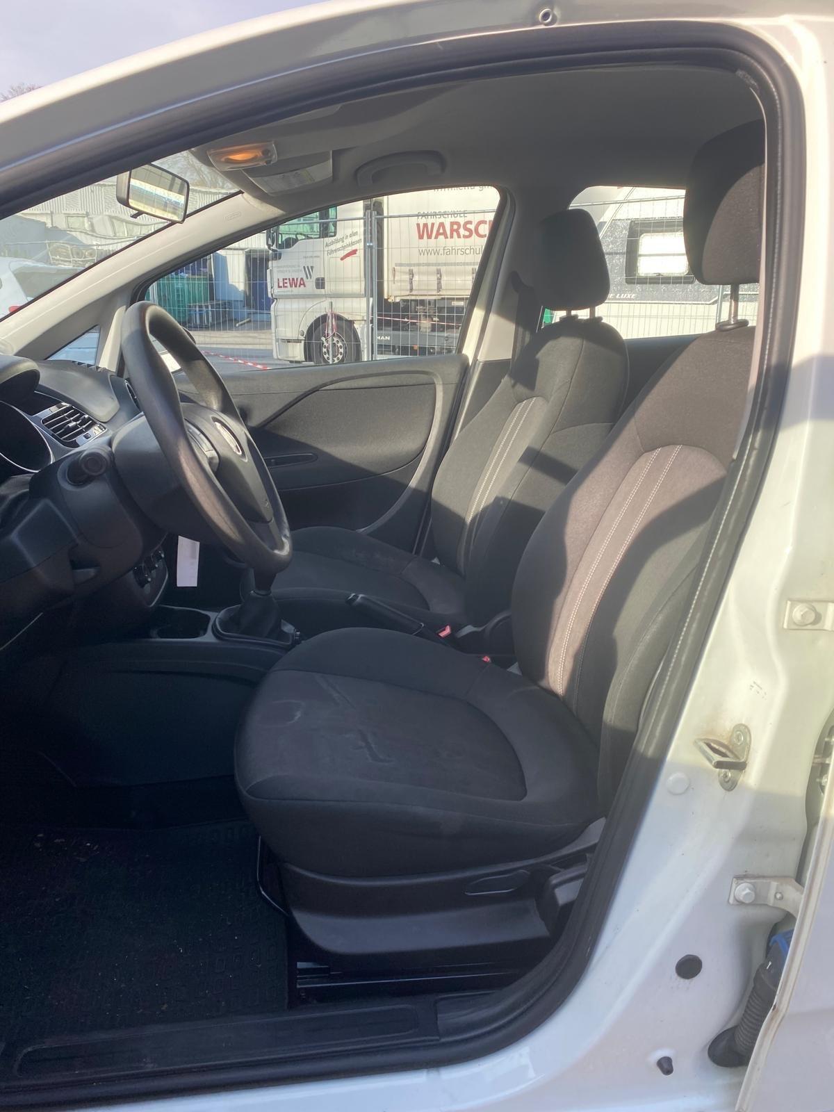 Fiat Punto 1.3 MJT II S&S 85 CV 5 porte ECO Lounge