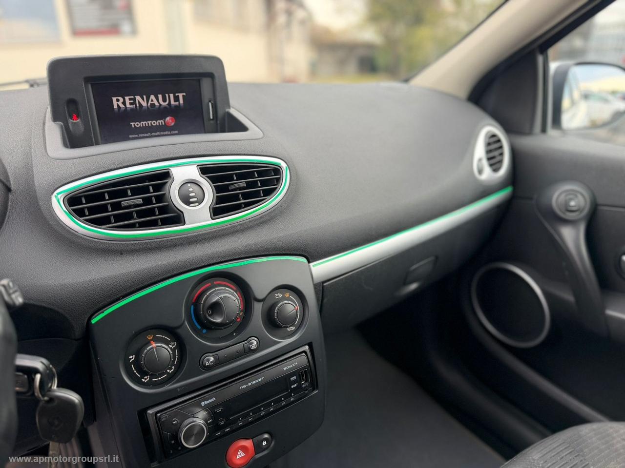 RENAULT Clio 1.2 5p. 16V GPL Dynamique