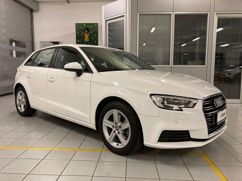 Audi A3 Sportback Business S tronic 30 1.5 g-tron 131cv rif.FY359