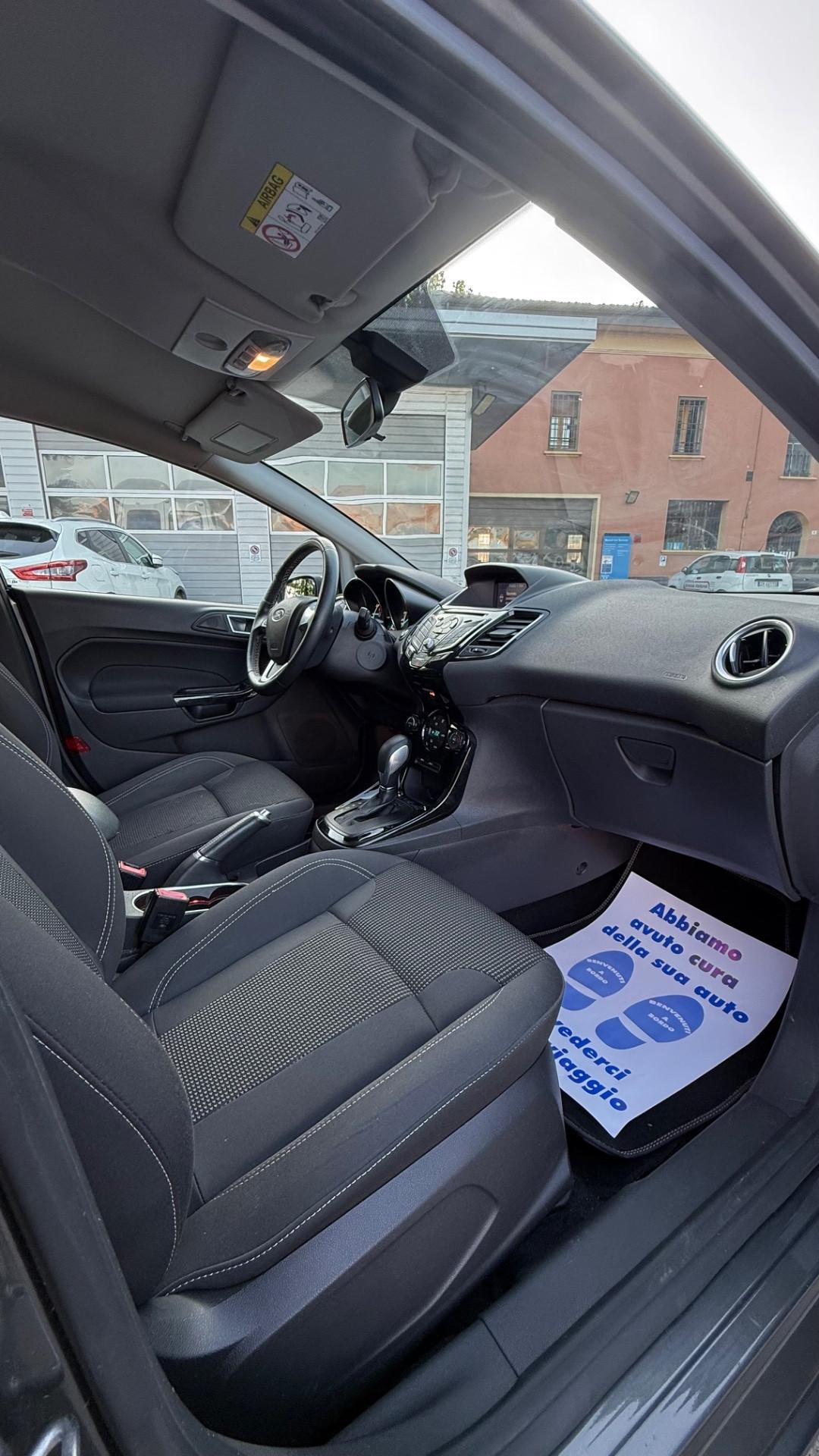 Ford Fiesta 1.0 EcoBoost 100CV 5 porte Powershift Titanium