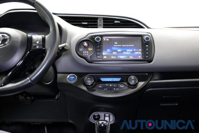 TOYOTA Yaris 1.5 HYBRID 5 PORTE STYLE NEOPATENTATI