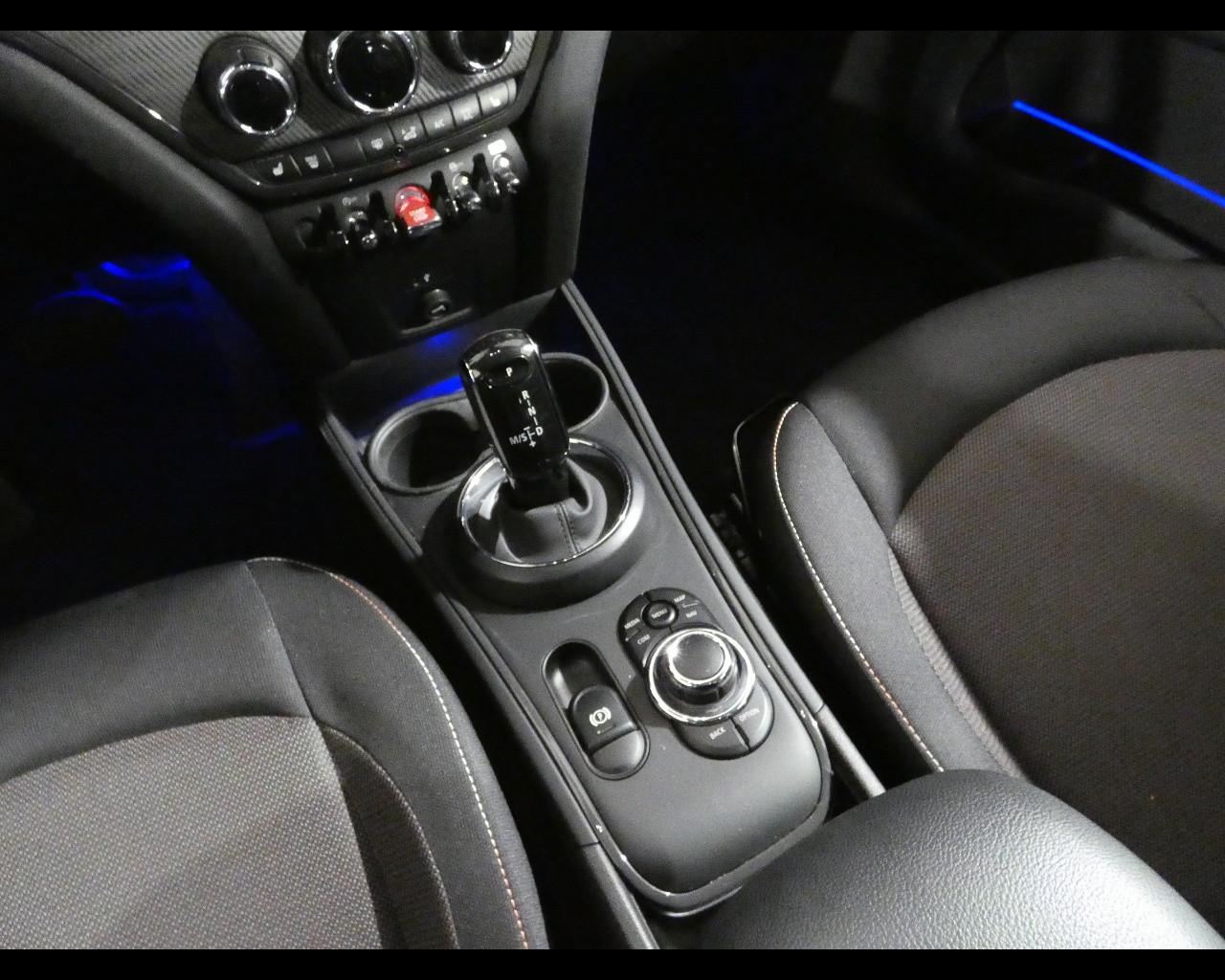 MINI Mini Countrym.(F60) - Mini 1.5 Cooper Classic Countryman