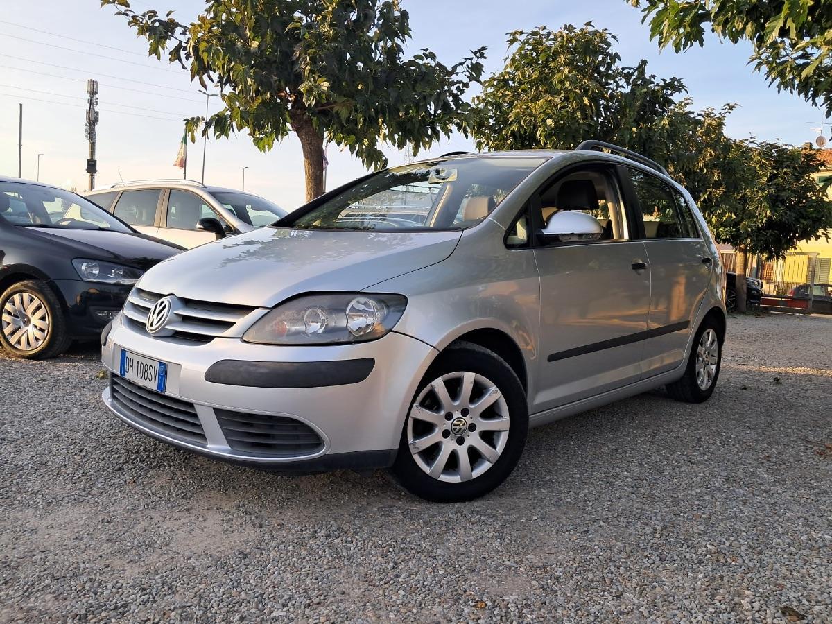 VOLKSWAGEN - Golf Plus Plus 1.6 Comfortline