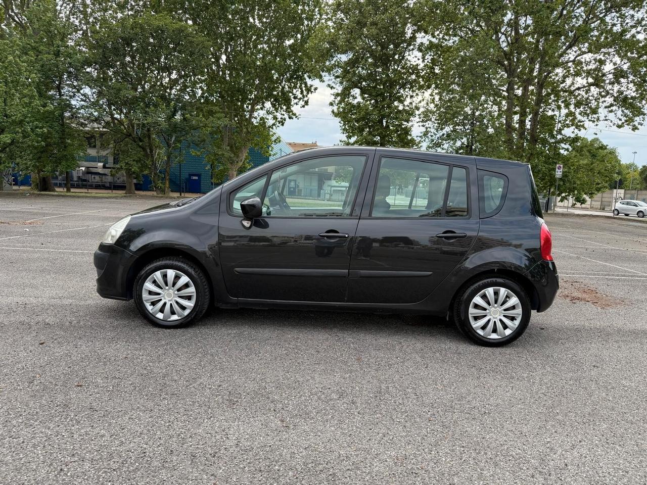 Renault Modus Grand 1.2 16V Live