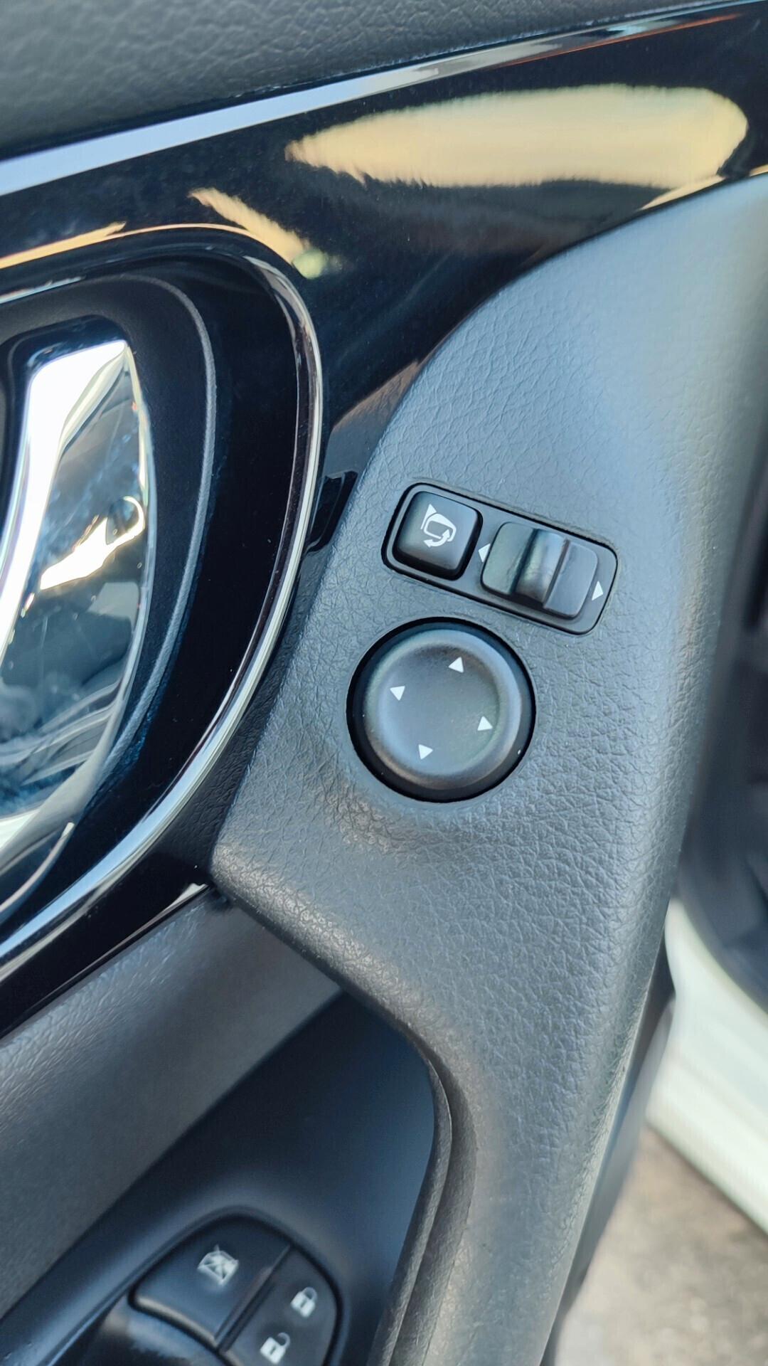 Nissan Qashqai Autocarro 5 posti