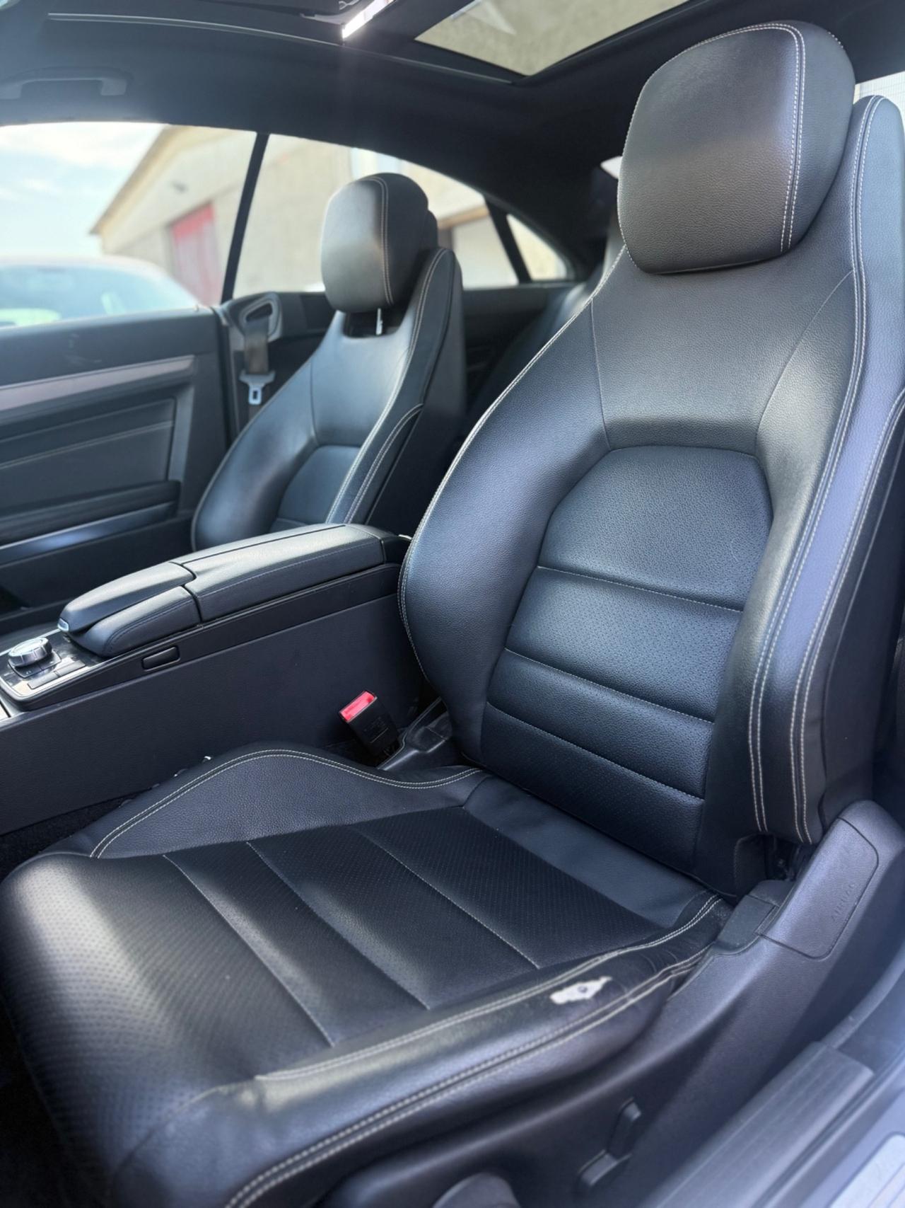 Mercedes-benz E 220 Coupé BlueTEC Premium