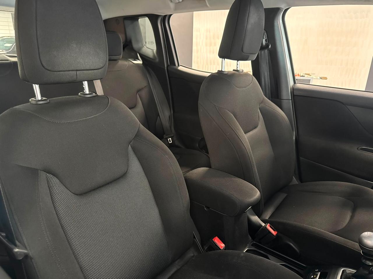 Jeep Renegade 1.6 Mjt 120 CV S