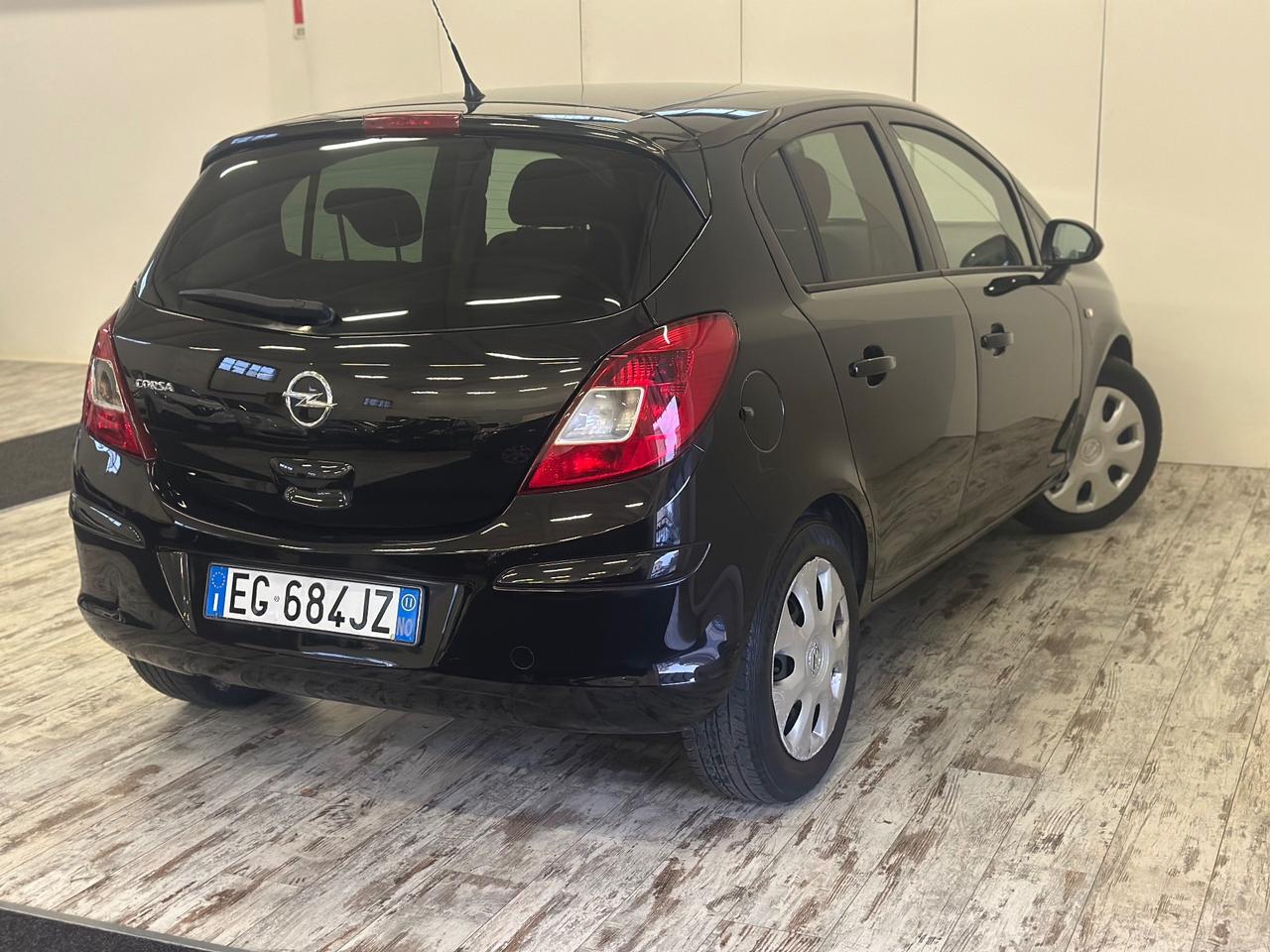 Opel Corsa 1.2 85CV 5 porte GPL-TECH Ok Neopatentati