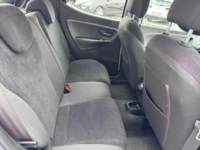 LANCIA Ypsilon 0.9 TwinAir 85 CV 5 porte S&S DFN Platinum