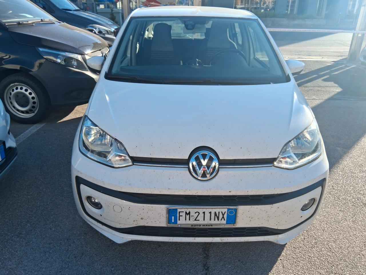 Volkswagen UP 1.0 5P High UP! BMT