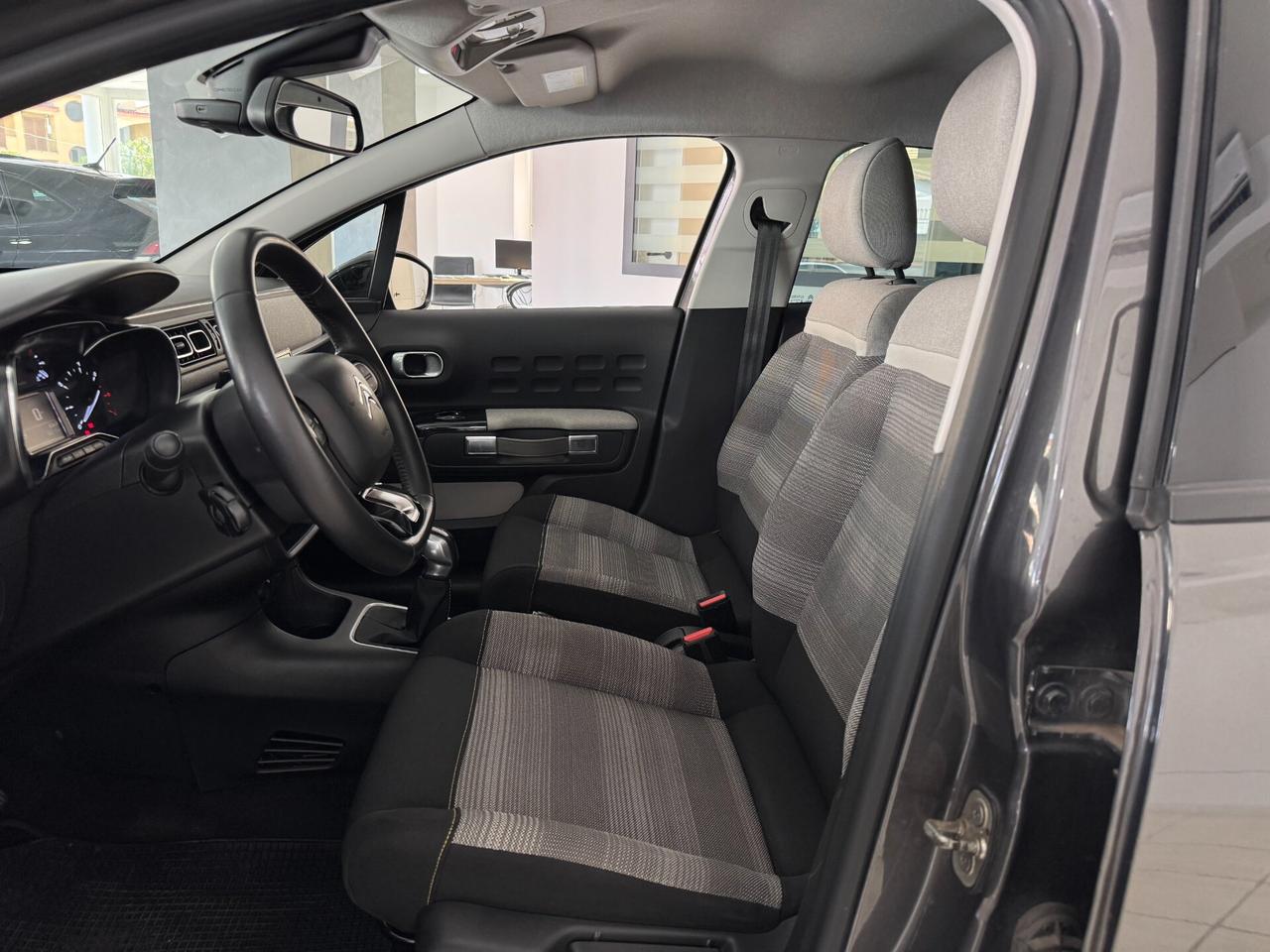 Citroen C3 1.2 PureTech 82cv Shine