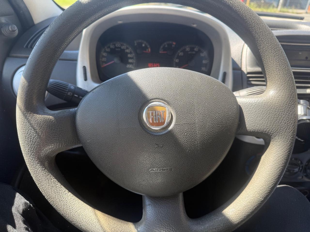 Fiat Punto 1.2i cat 5 porte ELX