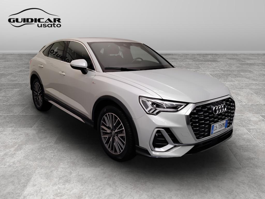 AUDI Q3 2019 Sportback - Q3 Sportback 40 2.0 tdi S line edition q