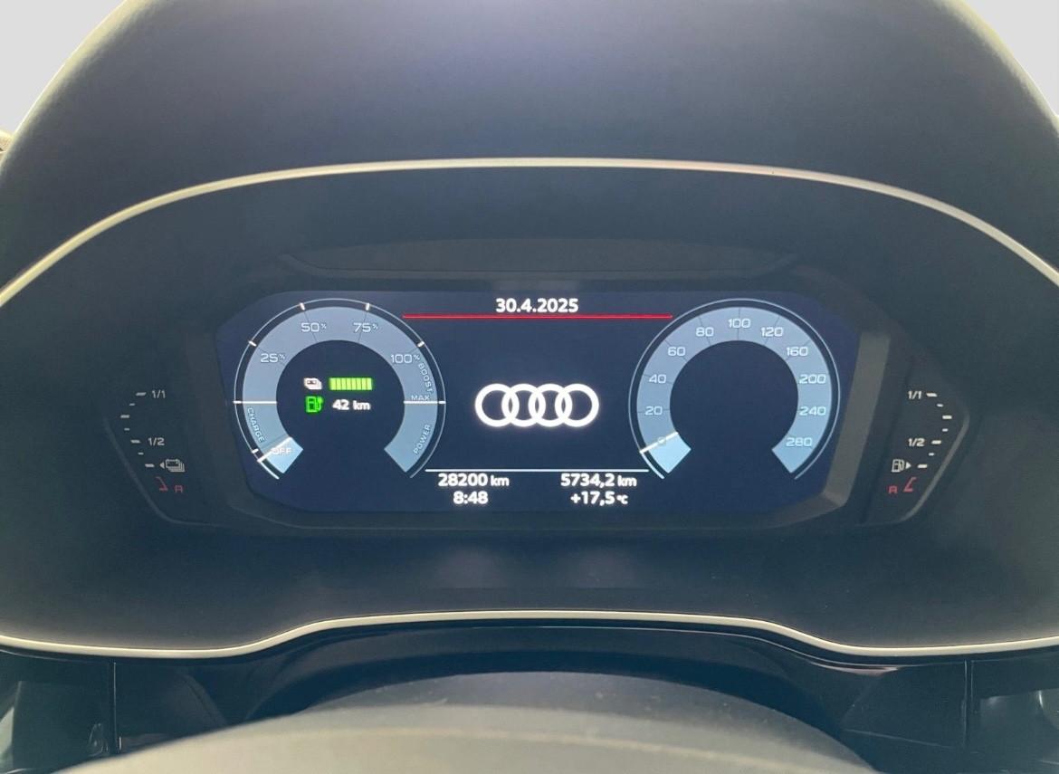 Audi Q3 Sportback 45TFSIe S-Trc S line