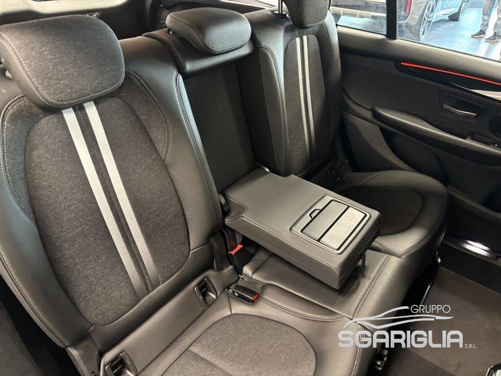 BMW 216 i Gran Tourer Advantage Full Optional