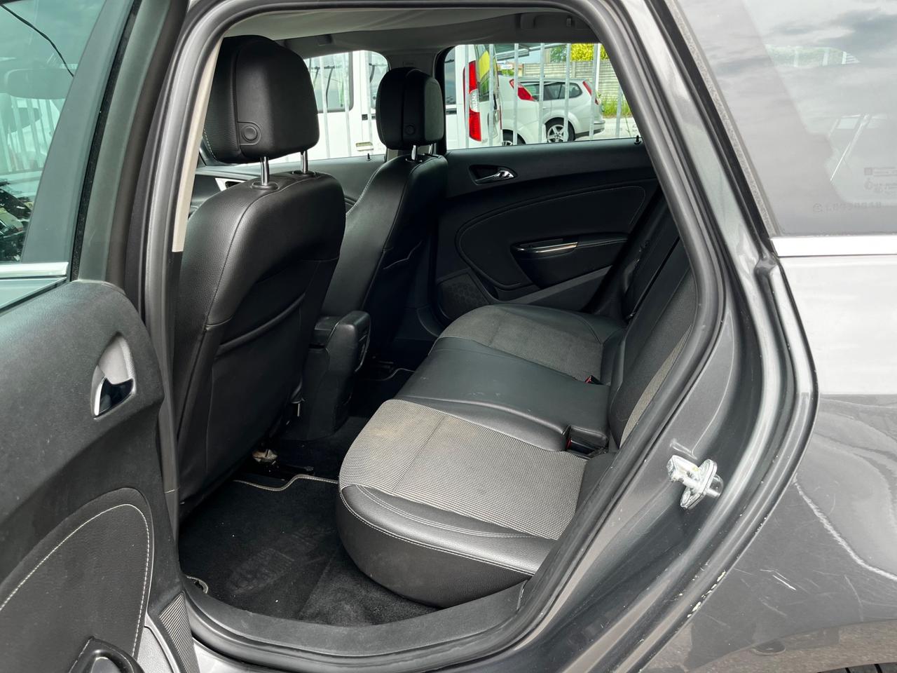 Opel Astra 1.7 CDTI 125CV Sports Tourer Cosmo