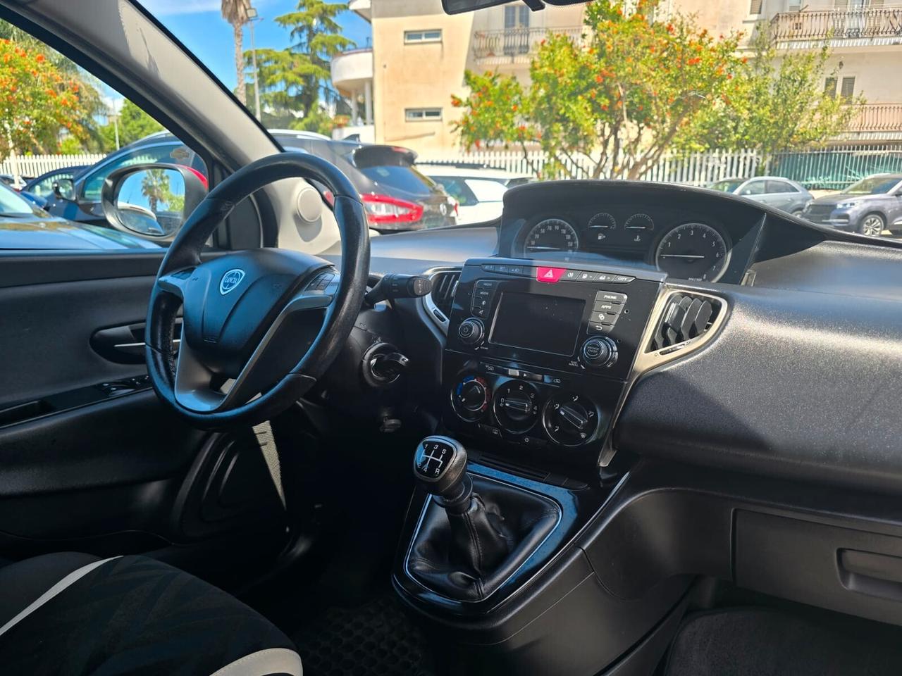 LANCIA Y 0.9METANO 85CV ECOCHIC MYA