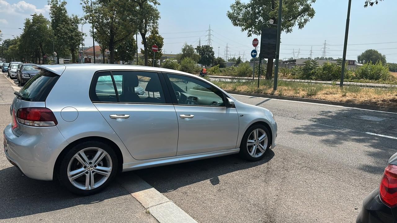 Volkswagen Golf 1.4 TSI 160CV DSG 5p. R-line Highline