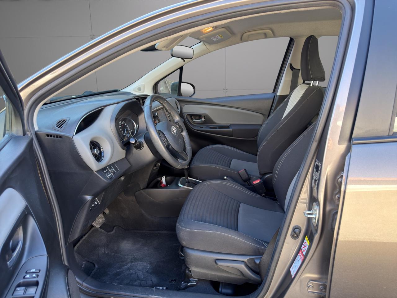 Toyota Yaris 5 Porte Yaris 5p - Unipro - Promo Finanziamento - Schermo - Cerchi in lega