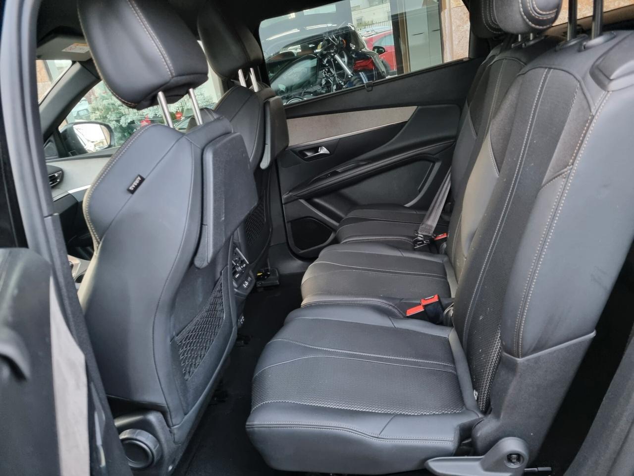 Peugeot 5008 BlueHDi 130 S&S EAT8 GT