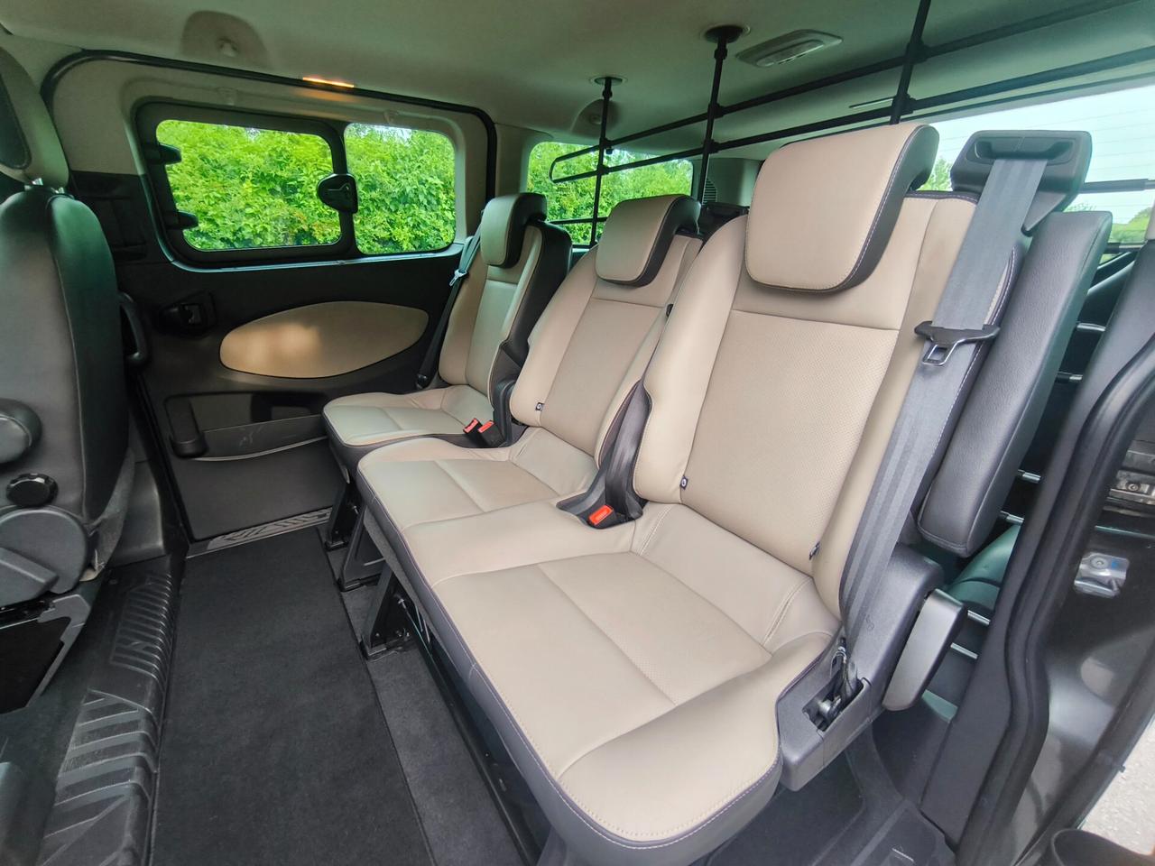 FORD TOURNEO CUSTOM – TITANIUM-2016- EURO 6-GANCIO TRAINO