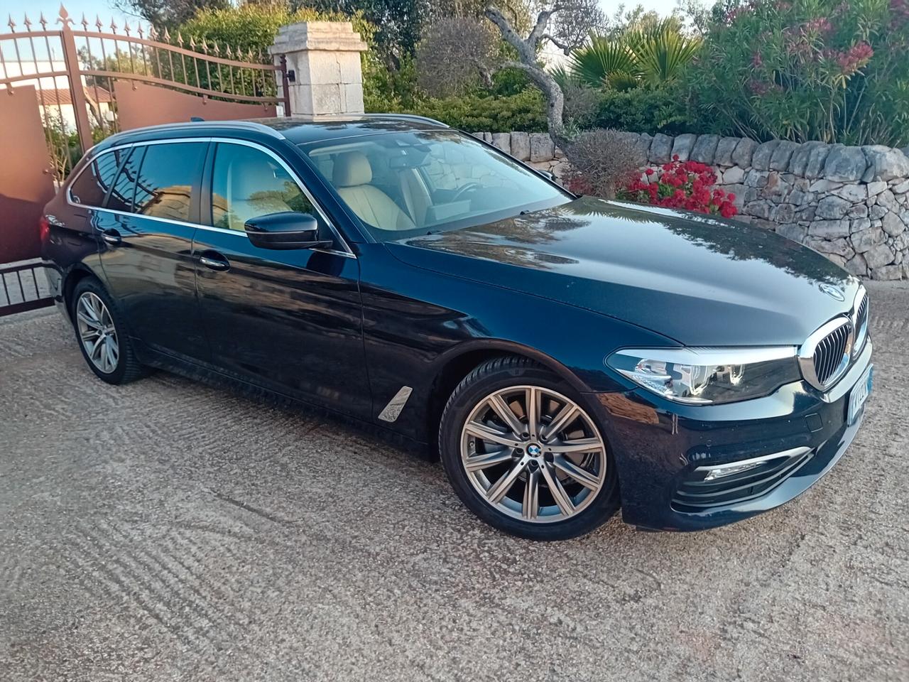 Bmw 520 520d aut. Touring Luxury