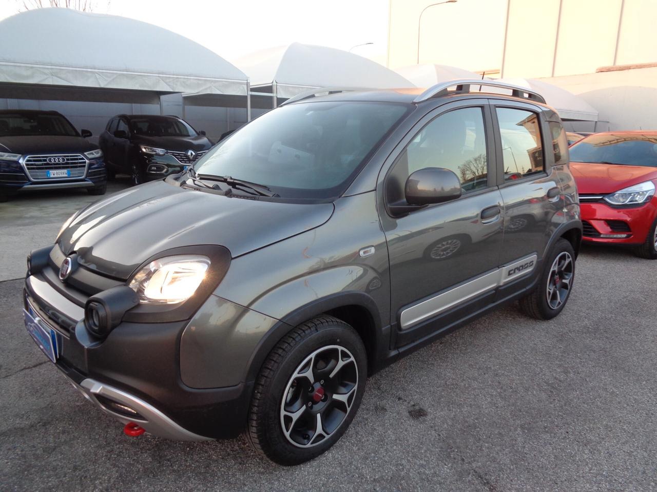 Fiat Panda 1.0 FireFly S&S Hybrid City Cross