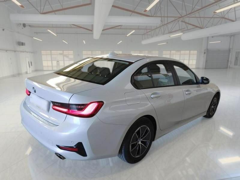 BMW 318D MHEV 48V ADVANTAGE - Luglio 2021