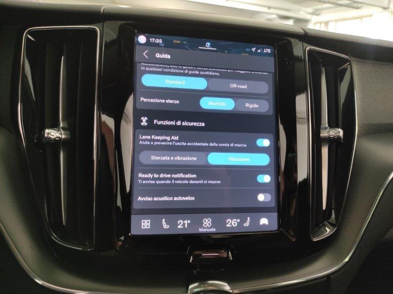 VOLVO XC60 (2017-->) - XC60 B4 (d) automatico Core
