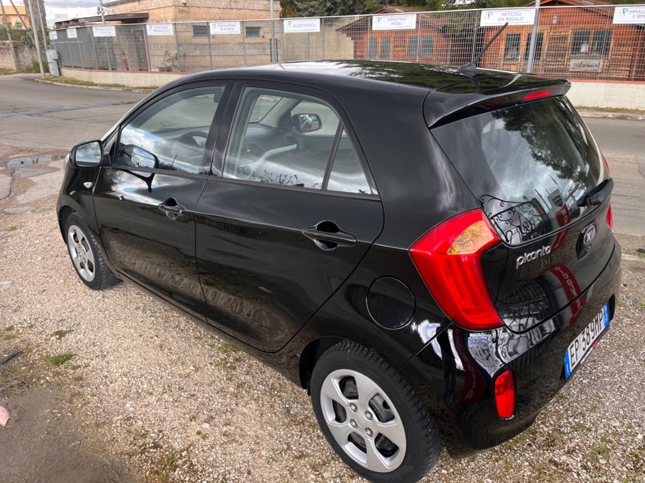 Kia Picanto 1.0 12V 5 porte Easy