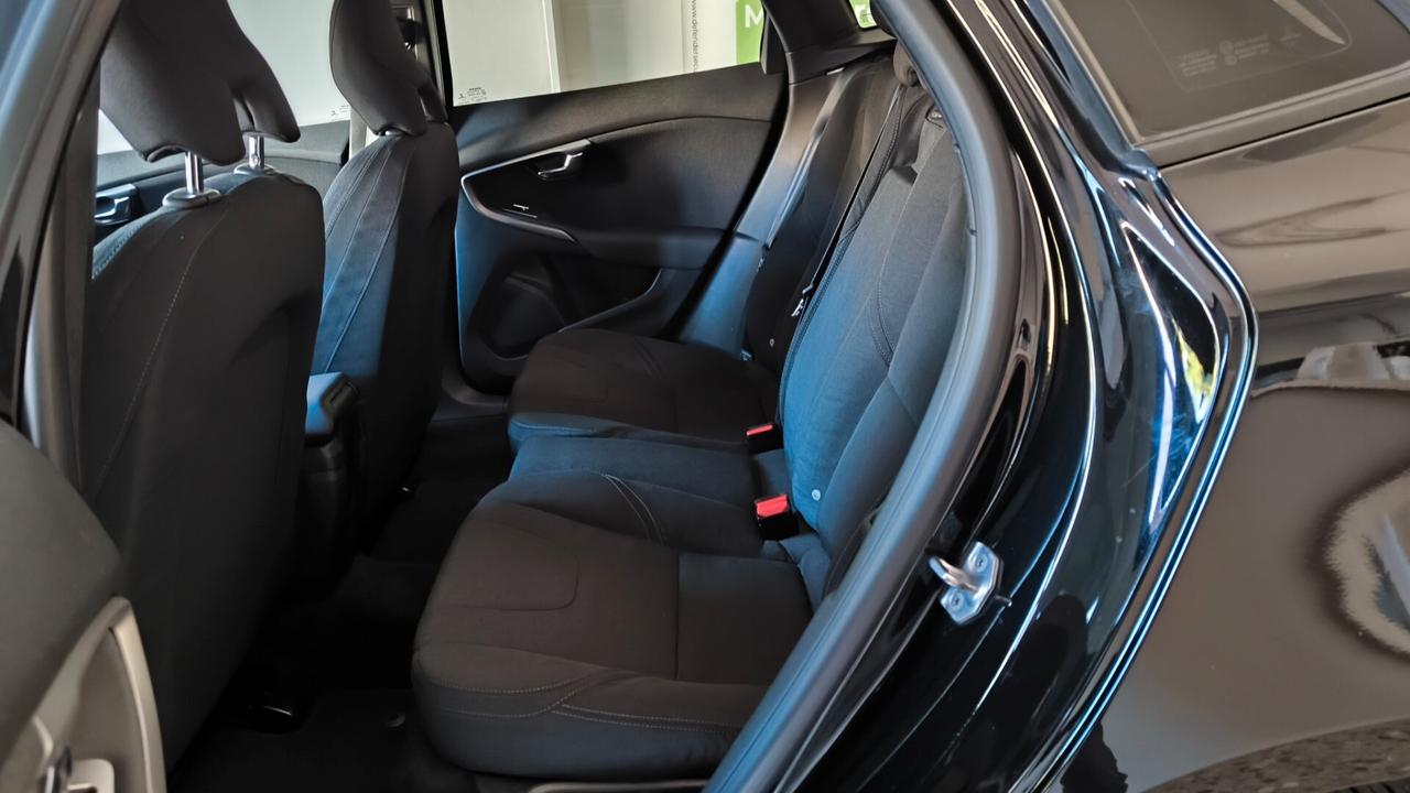 Volvo V40 D2 Kinetic