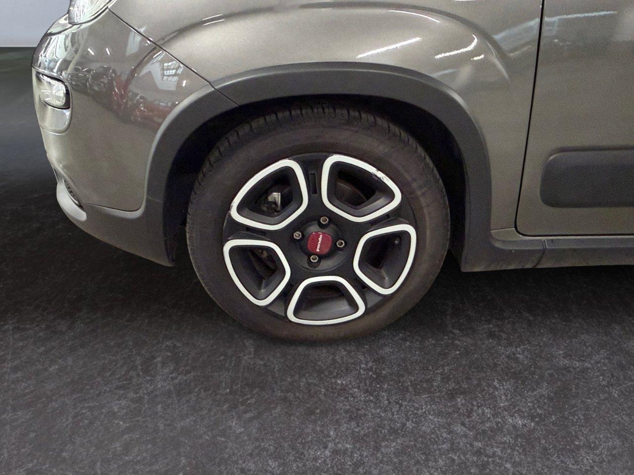 Fiat Panda 1.0 firefly hybrid City Life s&s 70cv 5p.ti