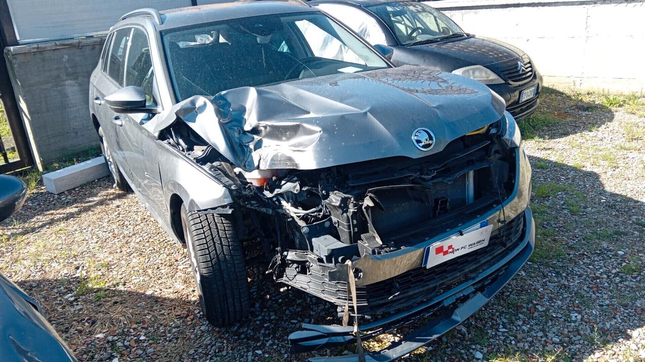 Skoda Kamiq 1.0 TSI Ambition SINISTRATA