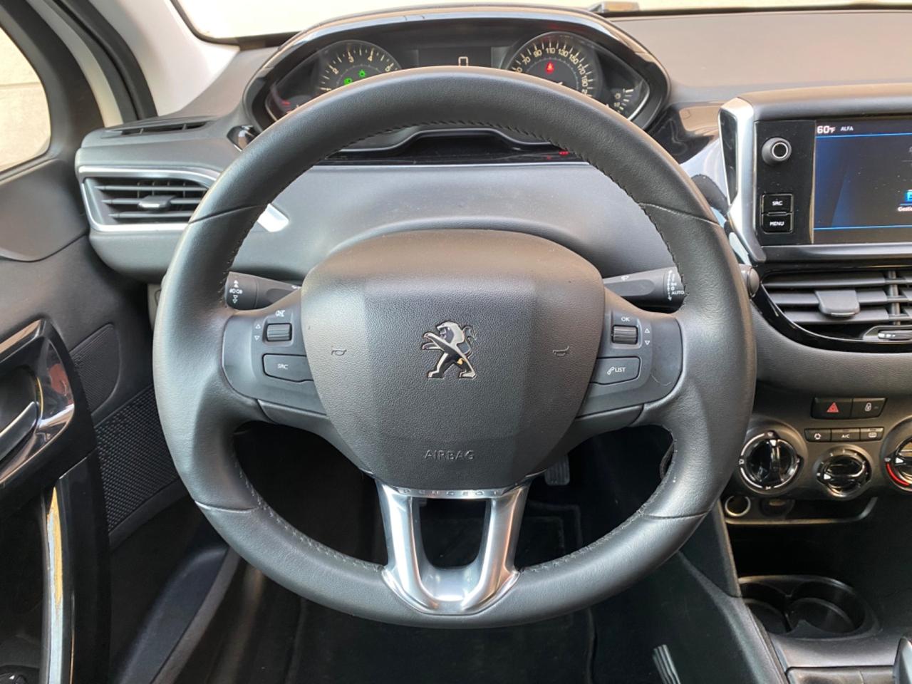 Peugeot 208 1.2 Benzina Signature