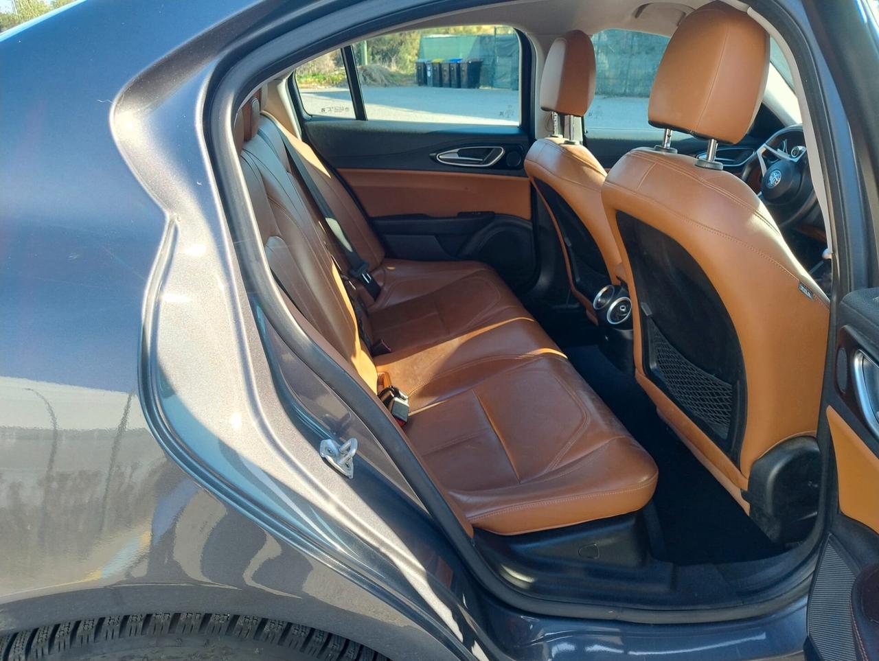 Alfa Romeo Giulia 2.2 Turbodiesel 180 CV Super