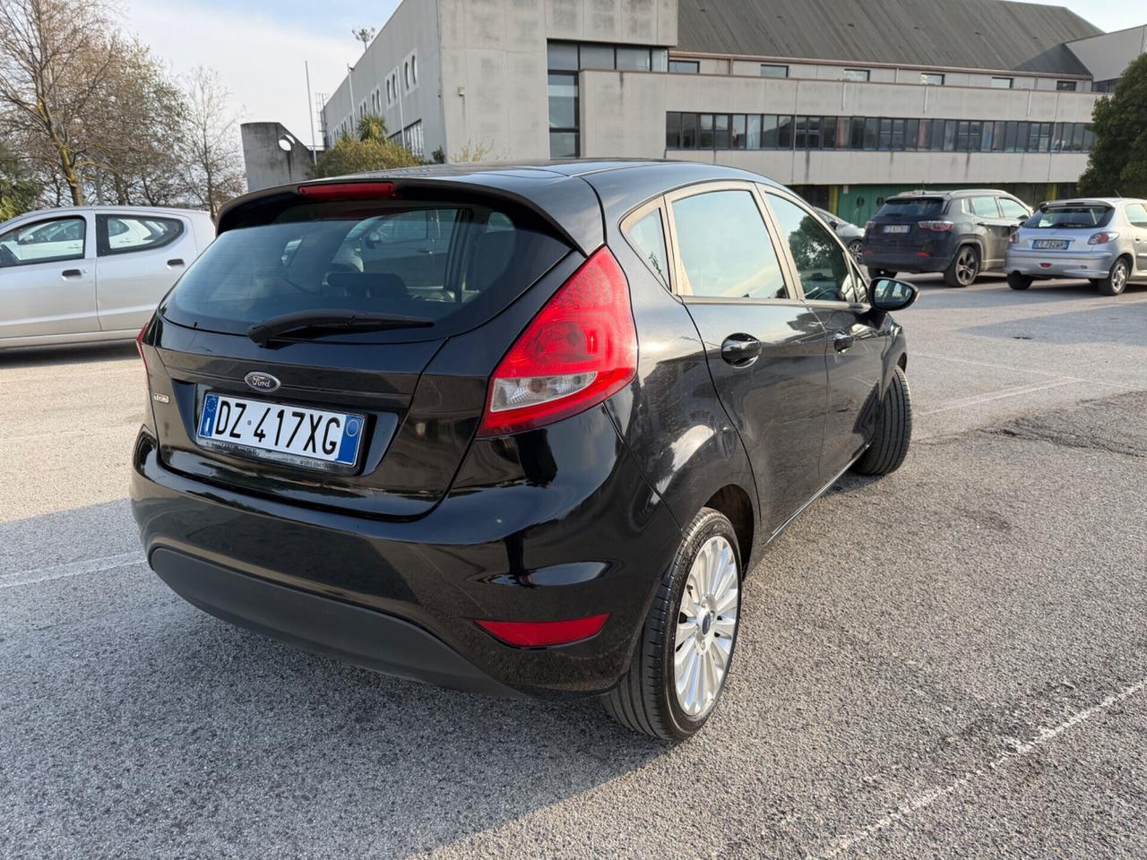 Ford Fiesta 1.4 TDCi 5p. Titanium