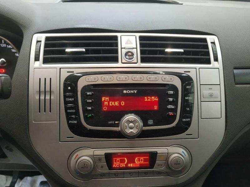 Ford Kuga 2.0 tdci + 2wd 140cv