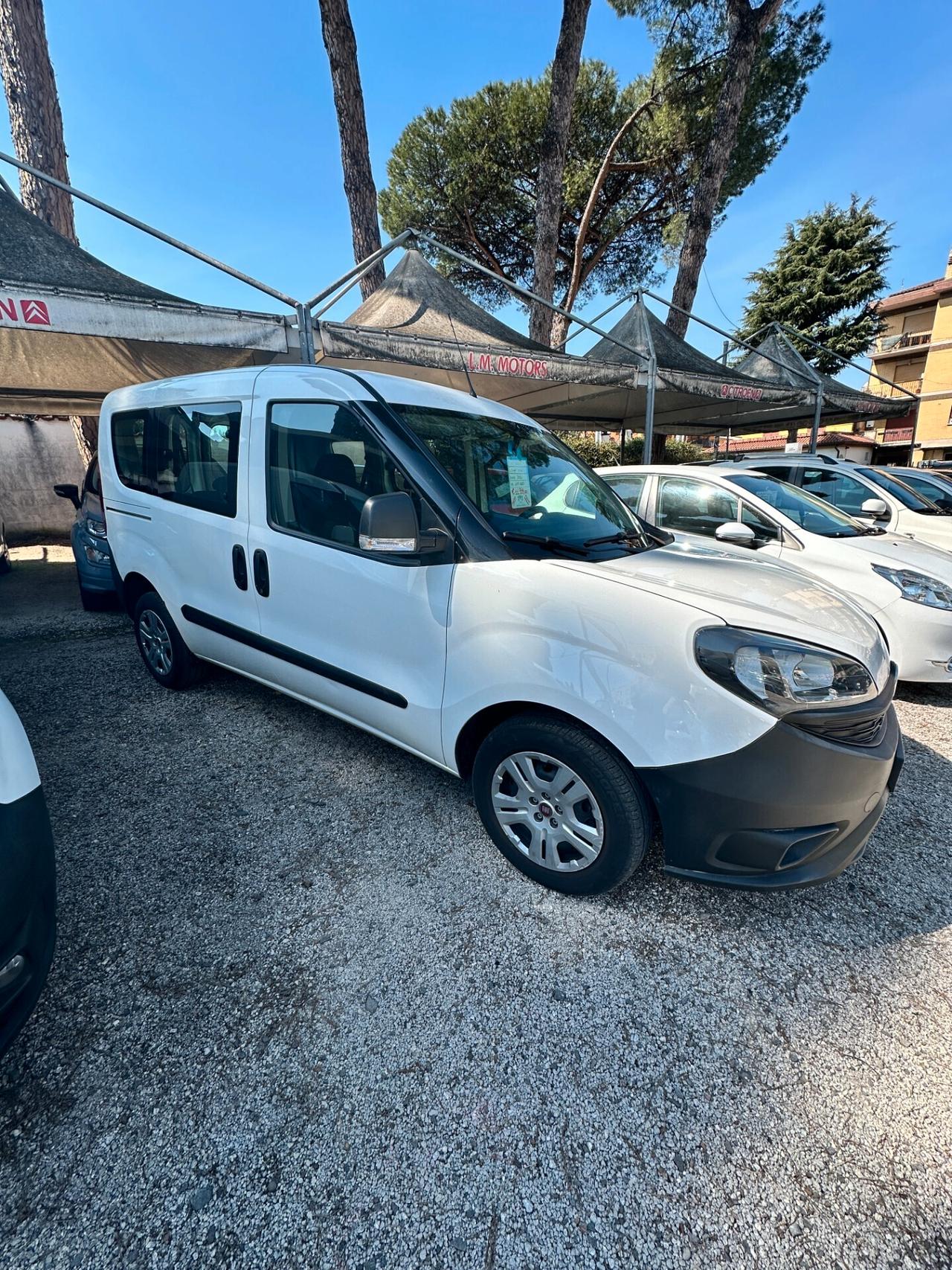 Fiat Doblò 1.3 MJT Lounge CLIMA MULTIFUNZIONE BLUETOOTH APPLE CAR PLAY NEO PATENTATI