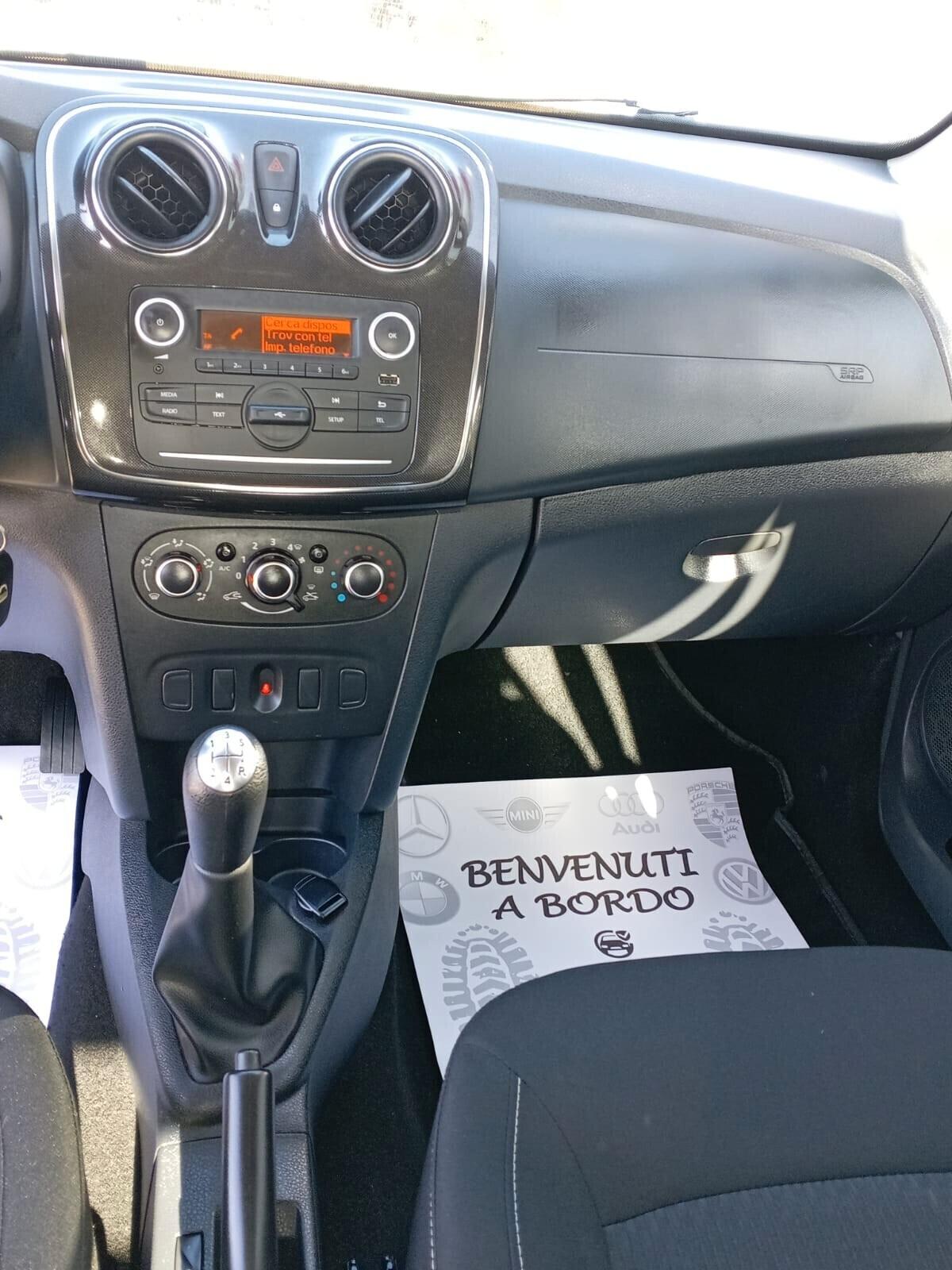 DACIA SANDERO DIESEL 1.5 BLUE DCI