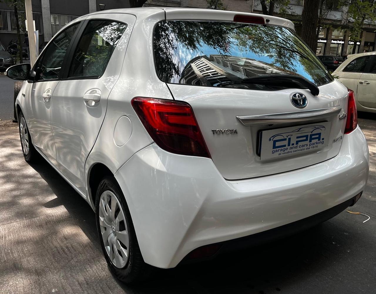 Toyota Yaris 1.5 Hybrid 5 porte Active