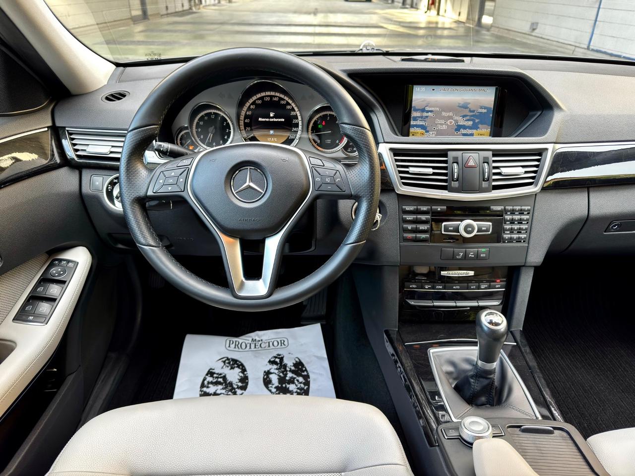 Mercedes-benz E 220 CDI BlueEFFICIENCY Avantgarde