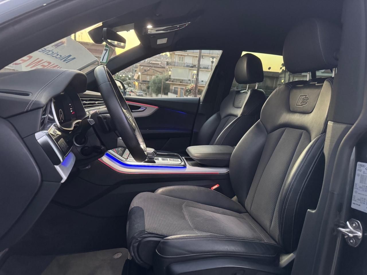 AUDI Q8 45 TDI 231 CV S-LINE FULL IVA