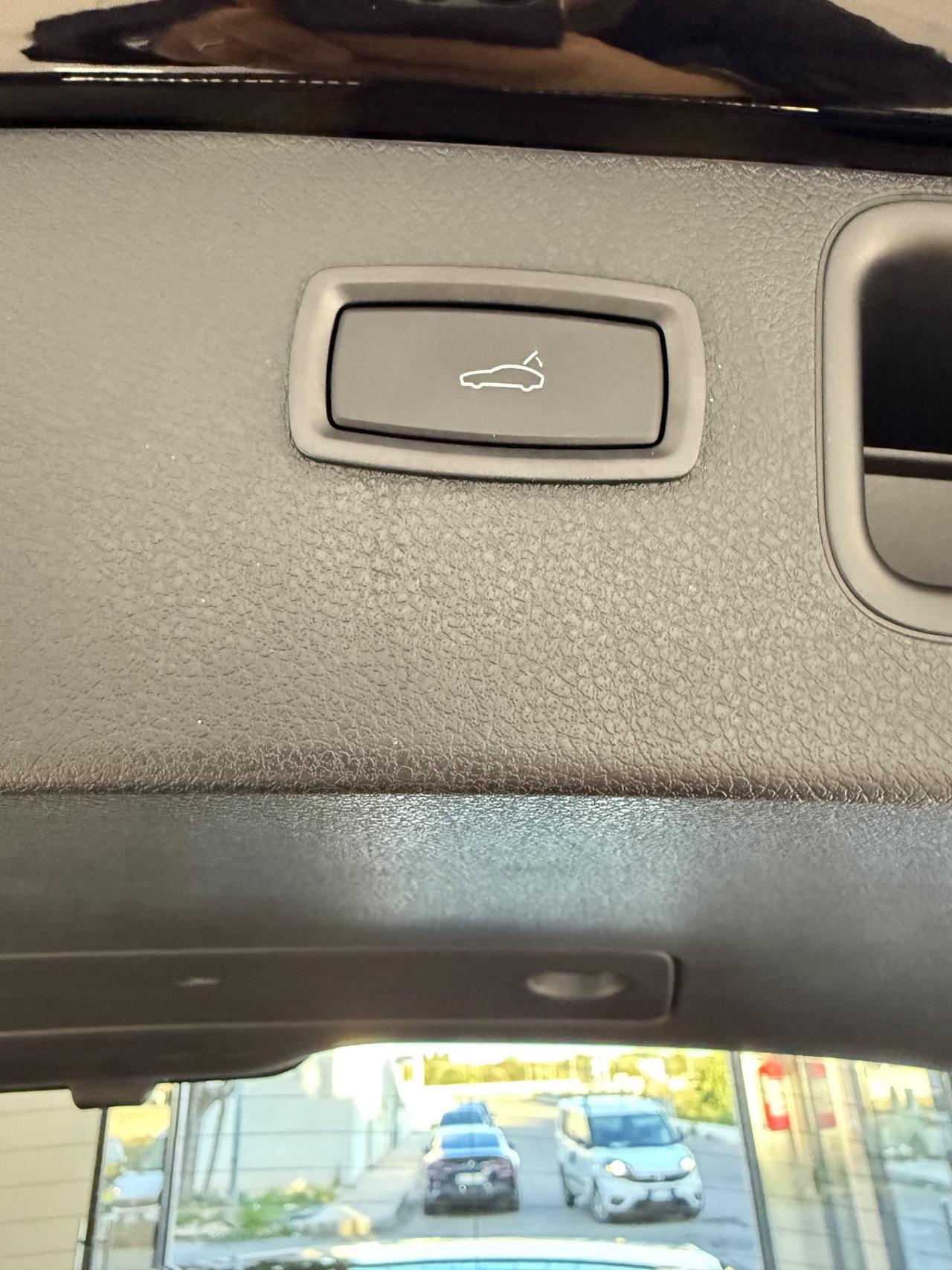 Porsche Macan 245 c.v BENZINA CON NAVI, APLLE CARPLAY, FULL LED, TELECAMERA, PELLE