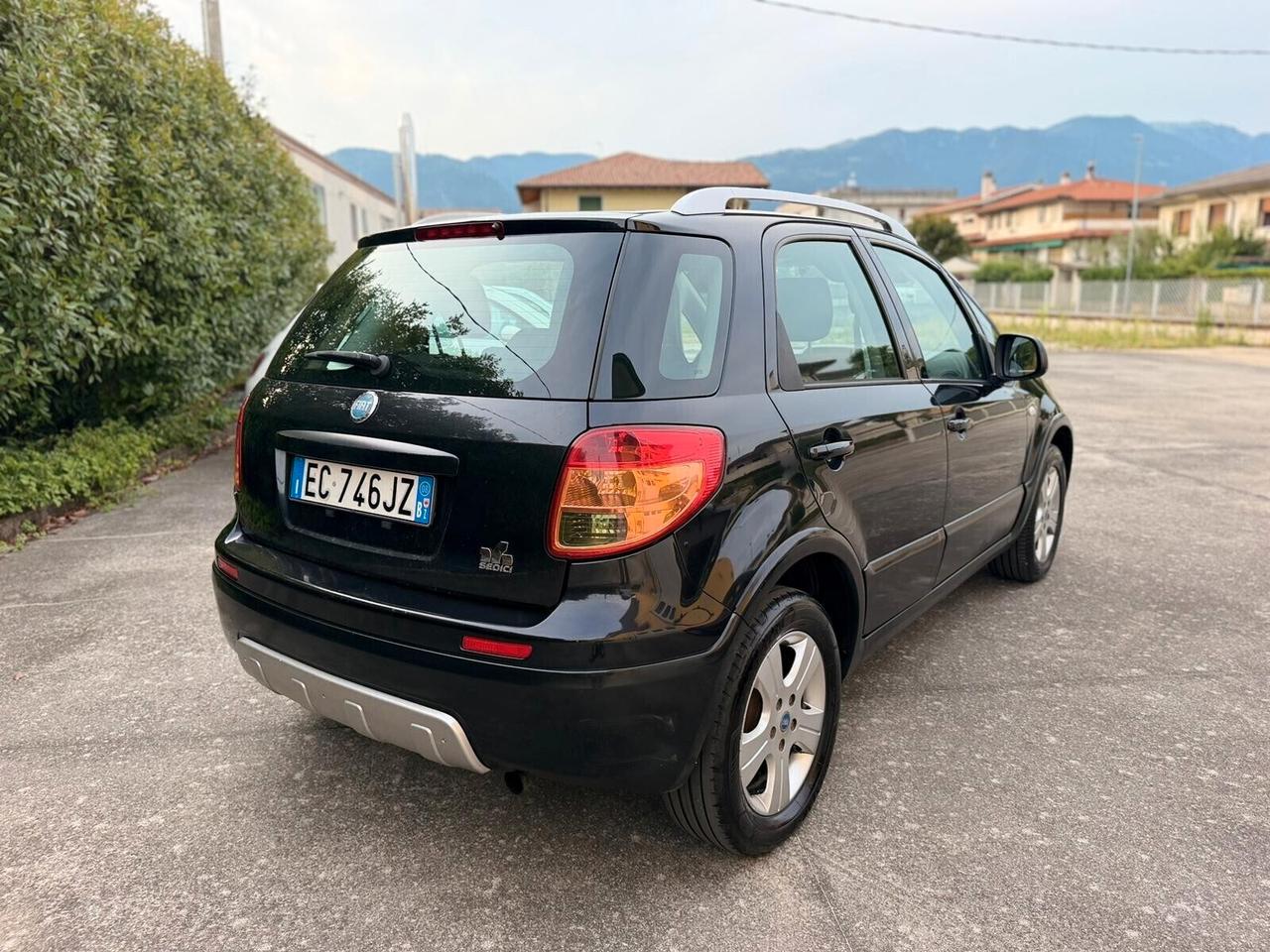 Fiat Sedici 1.9 MJT 4x2 Dynamic