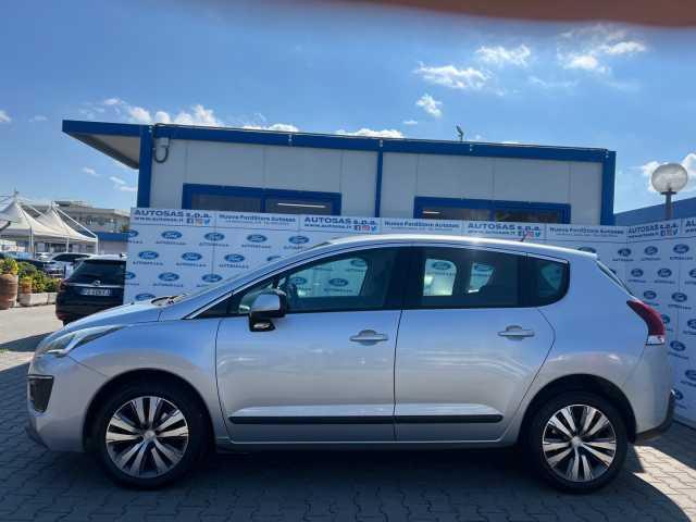 Peugeot 3008 1.6 HDi 115CV Access