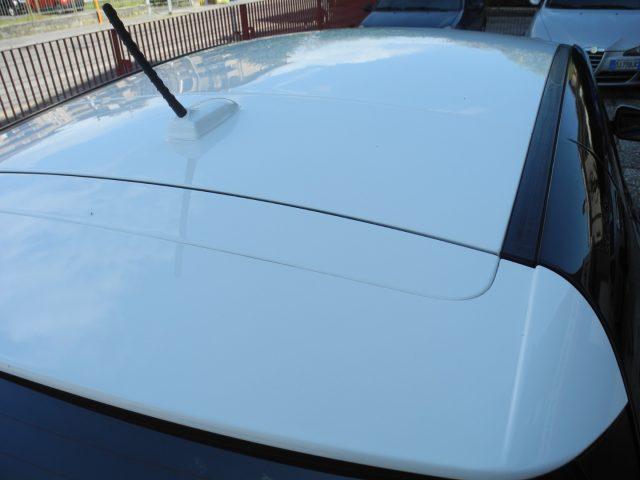 KIA Stonic 1.6 CRDi 110cv Urban -BiColor-Ok NEOPAT.- EURO 6/B