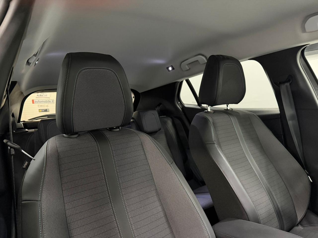 Peugeot 2008 BlueHDi 110 S&S Allure Pack