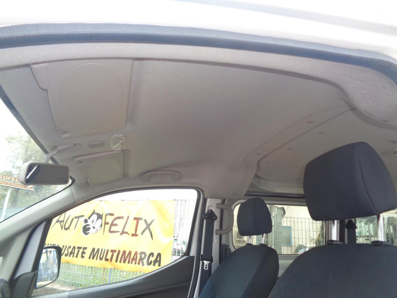 Nissan NV200 1.5 dCi 90CV 5 posti autocarro