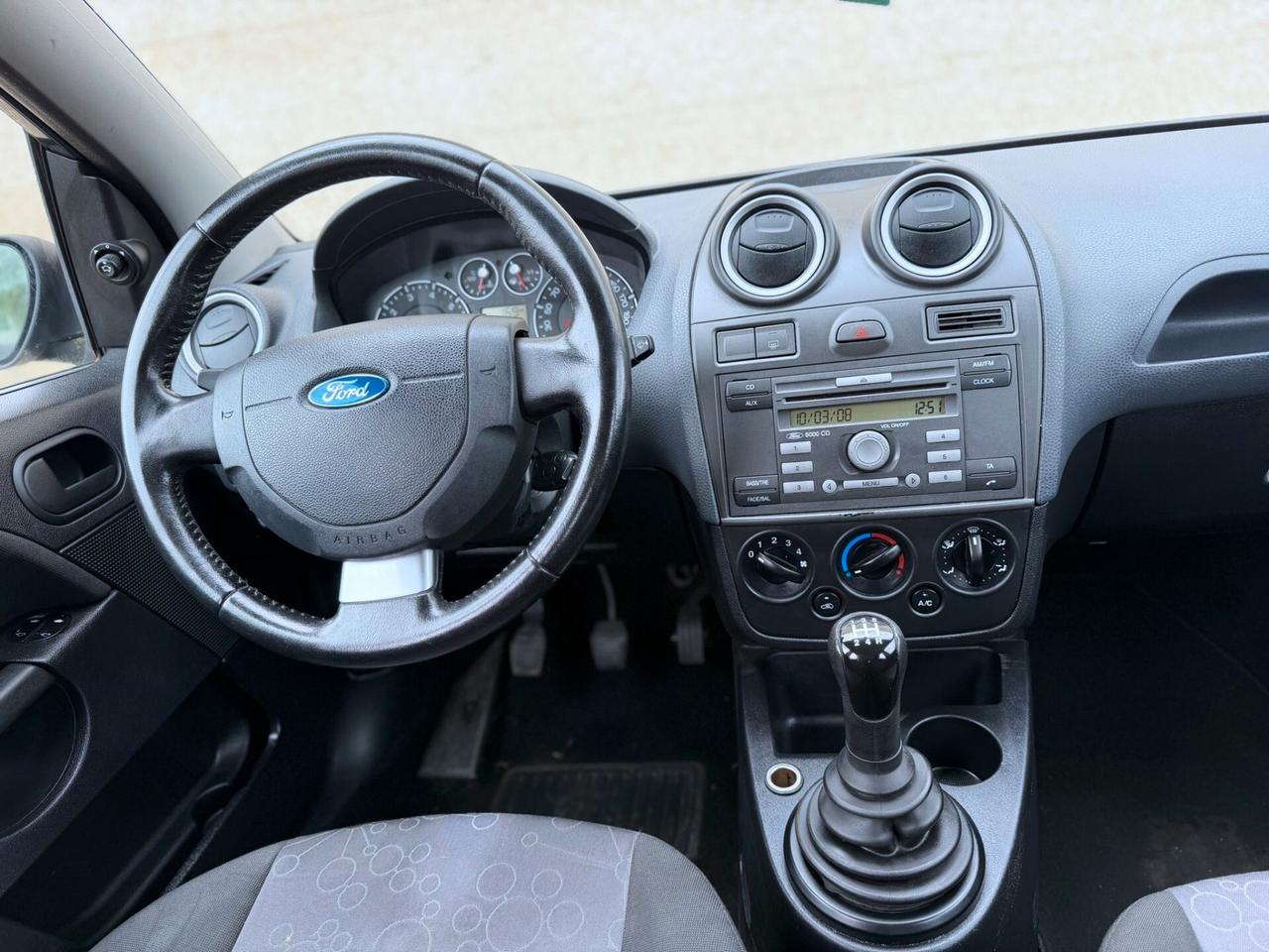 FORD FIESTA 1.2 BENZINA 75 CV