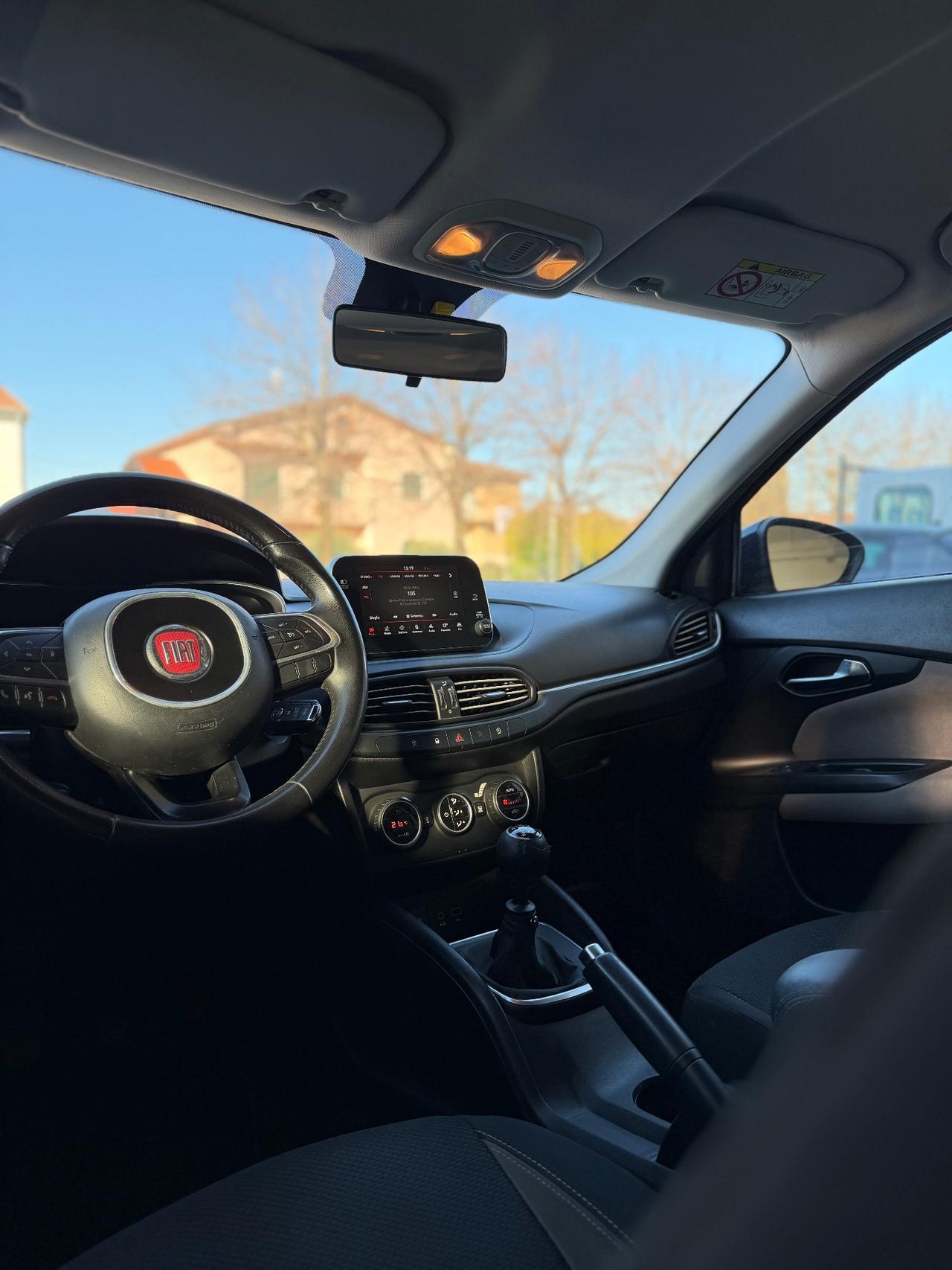 Fiat Tipo 1.6 Mjt S&S SW S-Design